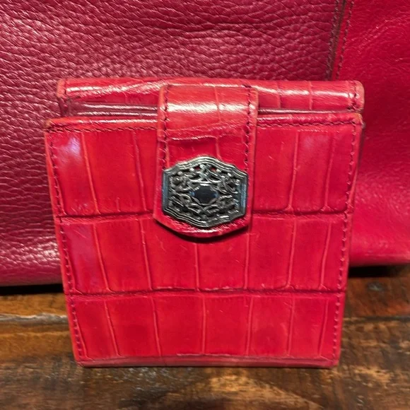 Brighton Vintage Red Leather Shoulder Bag with Matching Wallet EUC - Picture 10 of 12